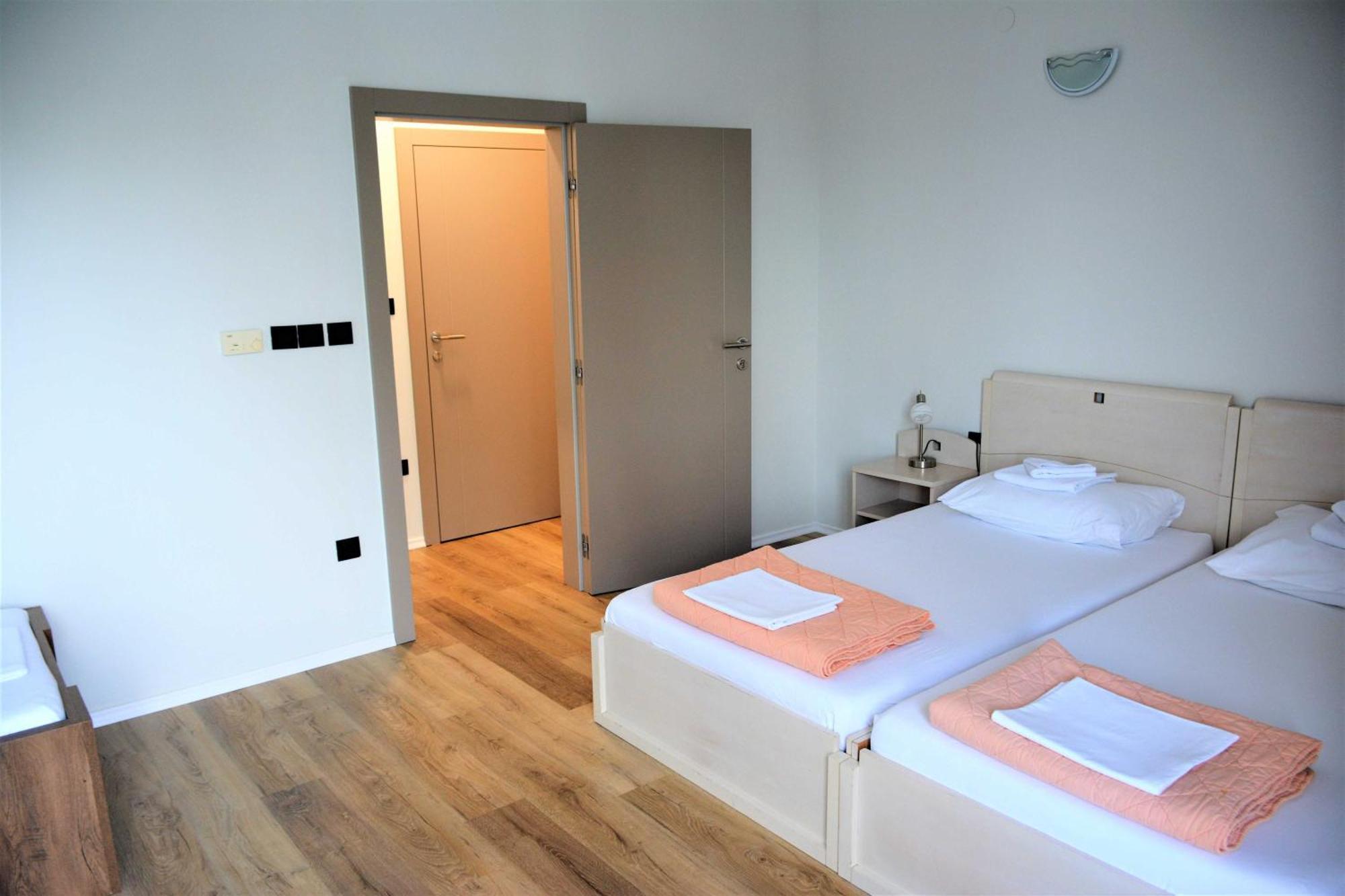 Guesthouse Aurora Trpanj Eksteriør billede